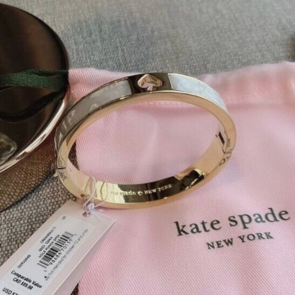 NEW Kate Spade Hole Punch Spade 10mm Spade Hinge Bangle Cream White w/ Receipt - Picture 5 of 6